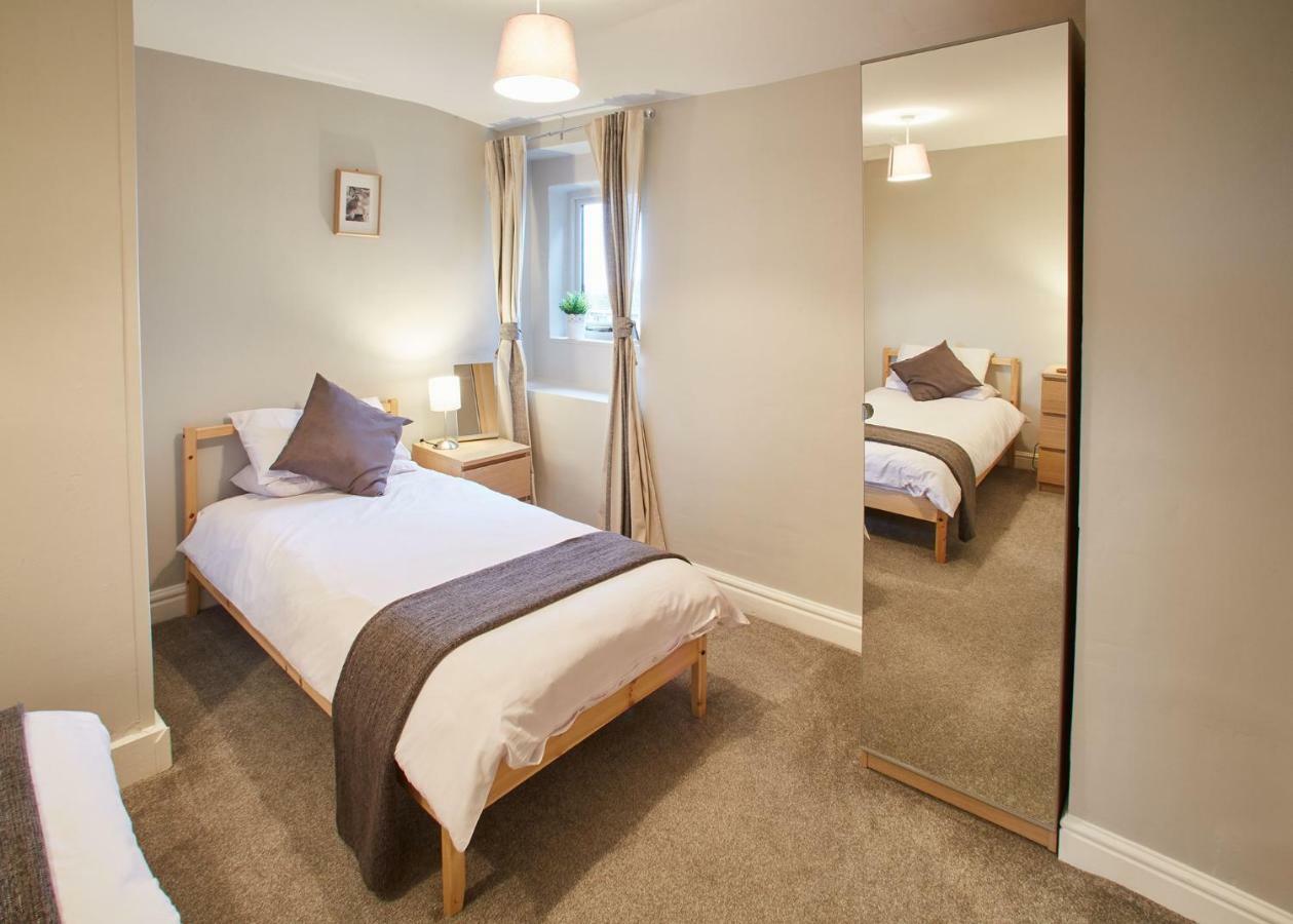 Host & Stay - Cosy Cottage Emley Exteriér fotografie