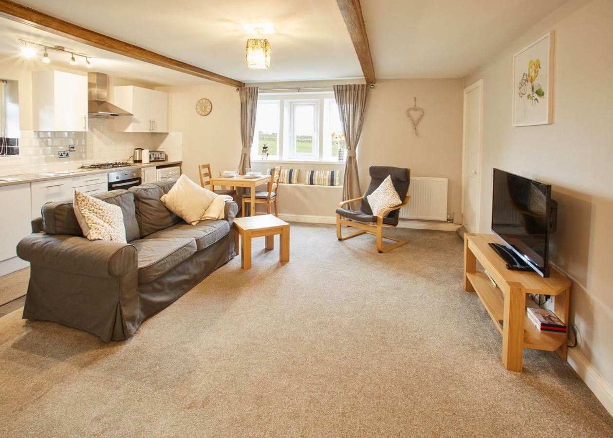 Host & Stay - Cosy Cottage Emley Exteriér fotografie